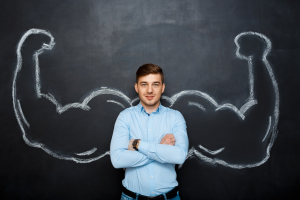 دانلود عکس با کیفیت مدل بدنسازی آقا با بازو های نقاشی شده